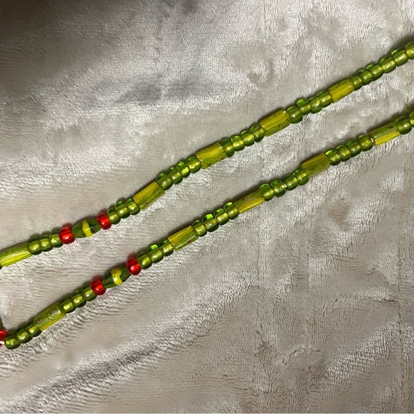 African Trade~Venetian Vintage (1760-1790) Millefiori Lime Green Glass Beads - Picture 10 of 16